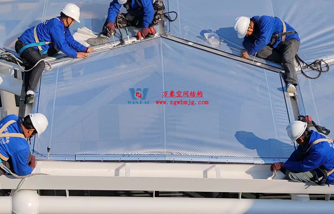 已完工，這個ETFE氣枕商業天幕閃亮登場！