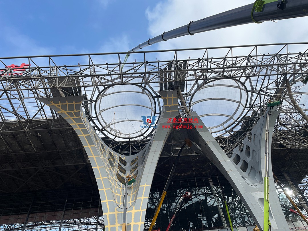 重慶東站站房正在加速建設，全力繪就項目新篇章